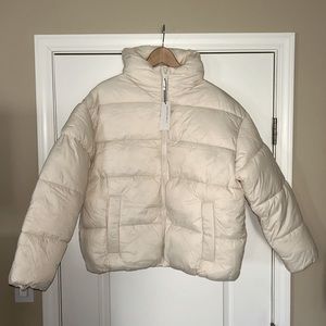 Cropped-style winter puffer jacket from the Winter 2023 Jilly Box